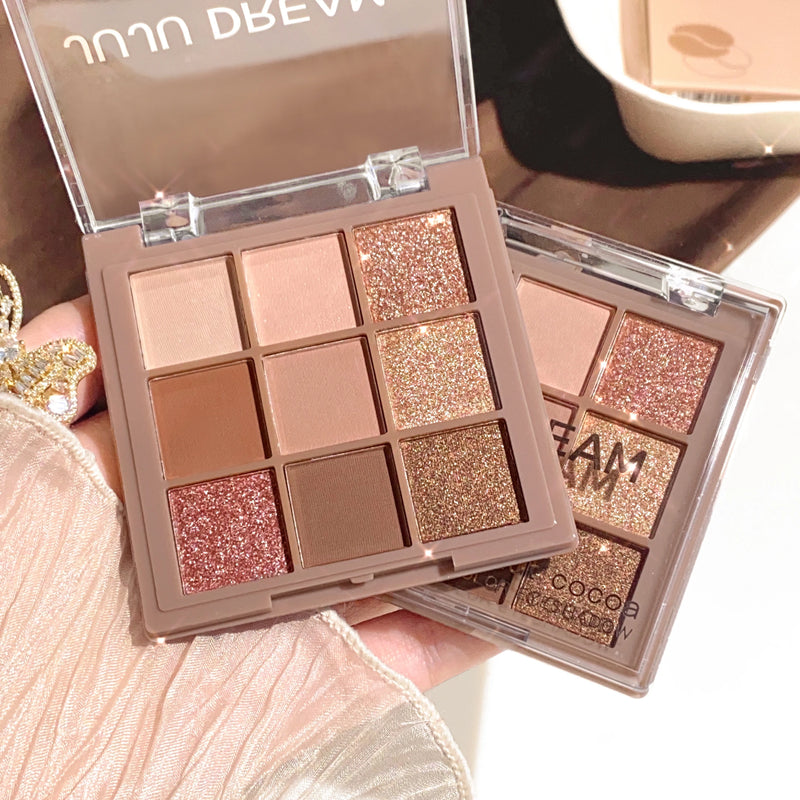 Paleta de sombras luxuosa em 9 cores