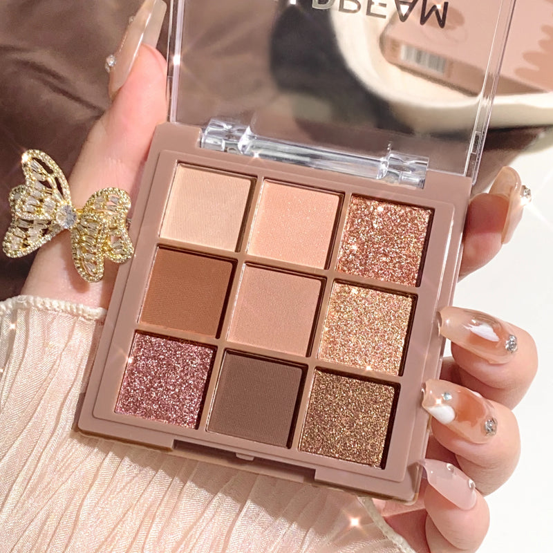 Paleta de sombras luxuosa em 9 cores